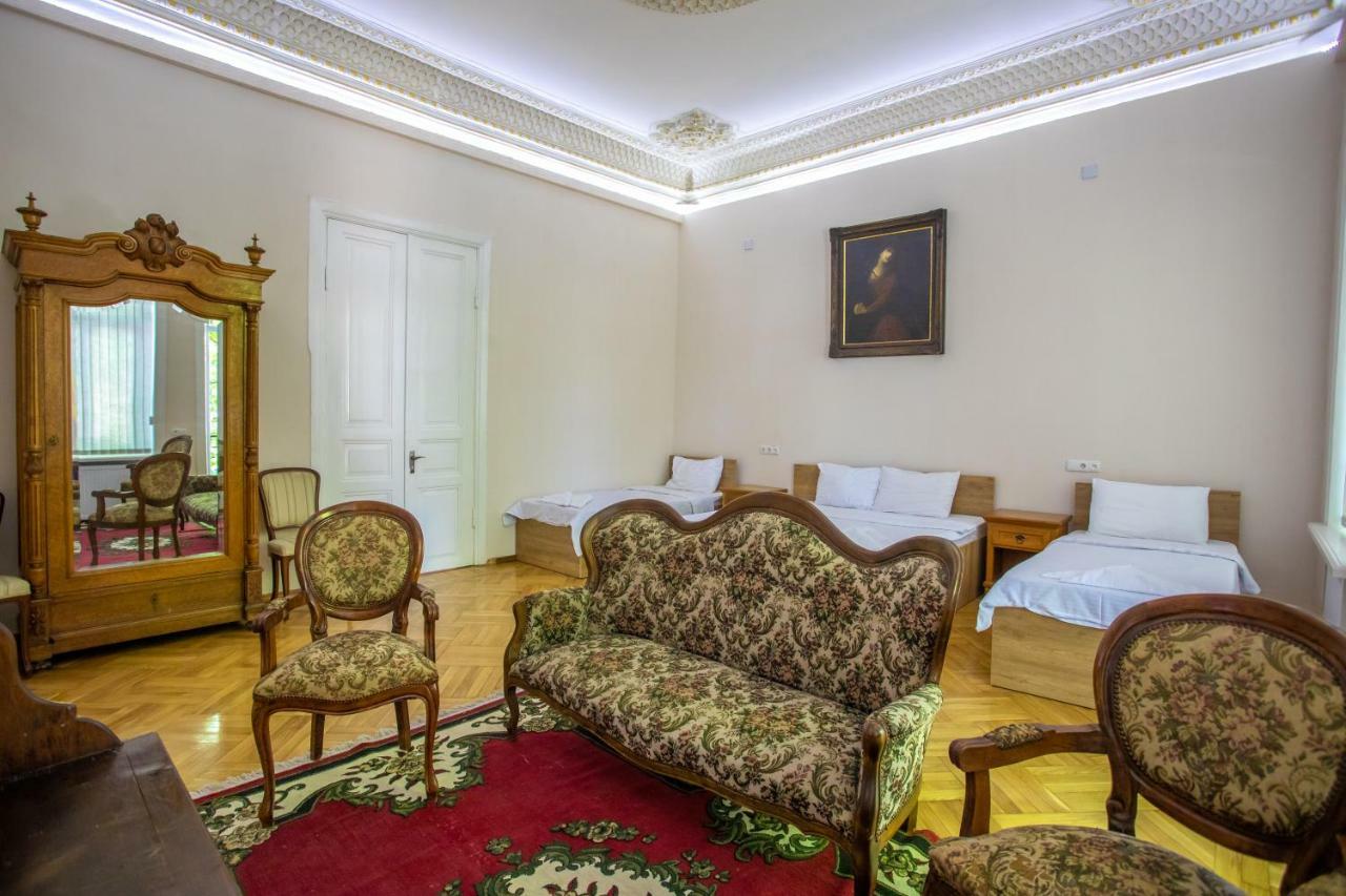 Hotel Veneto Kutaisi Zewnętrze zdjęcie